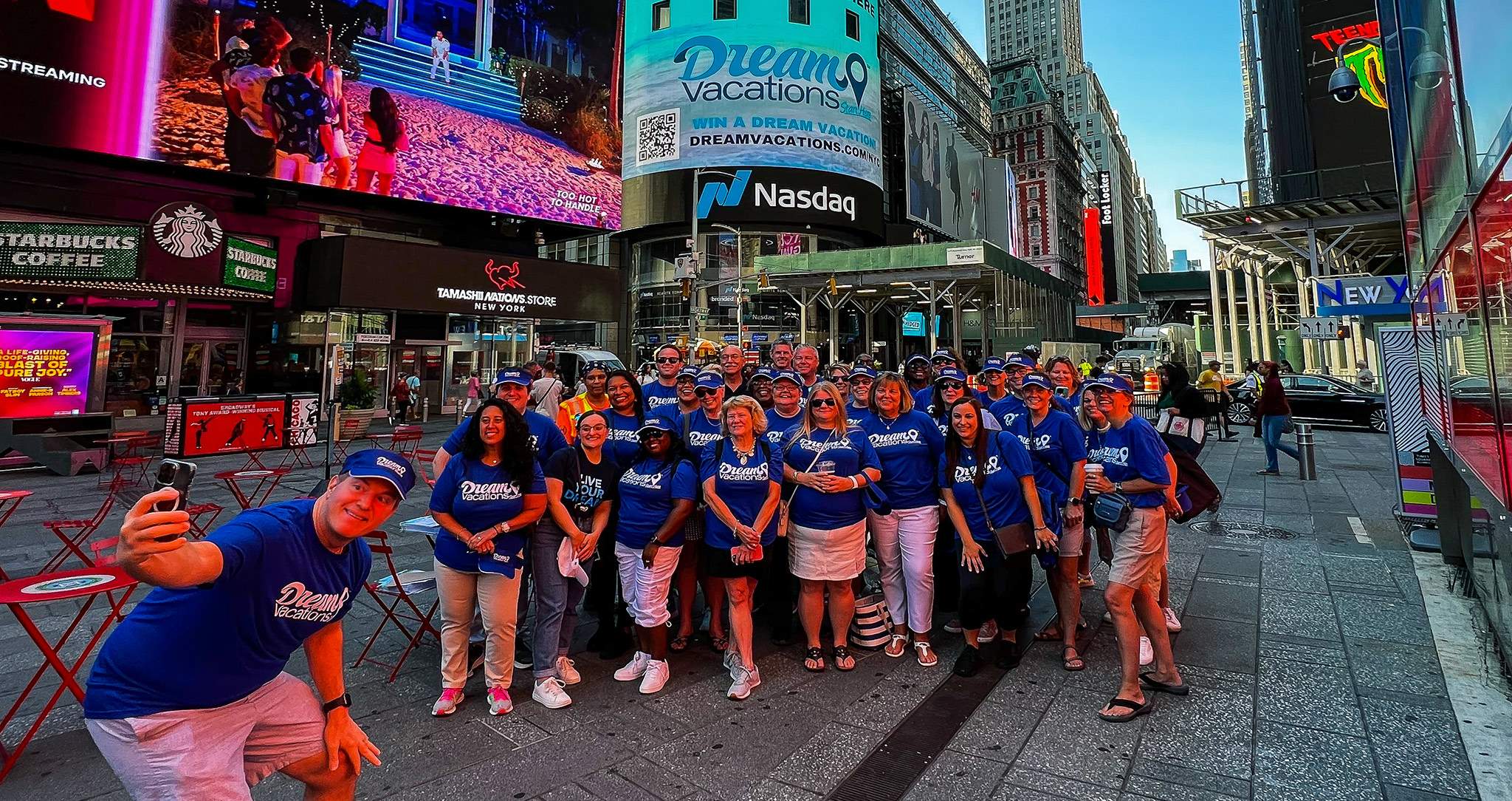 Dream Vacations Lights Up Times Square